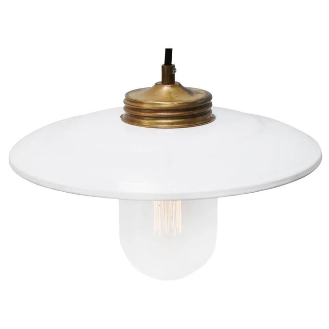 White enamel Industrial hanging lamp. Clear glass with brass top. E27 / E26 Up to 250V (Europe/UK Standard).The wiring of...