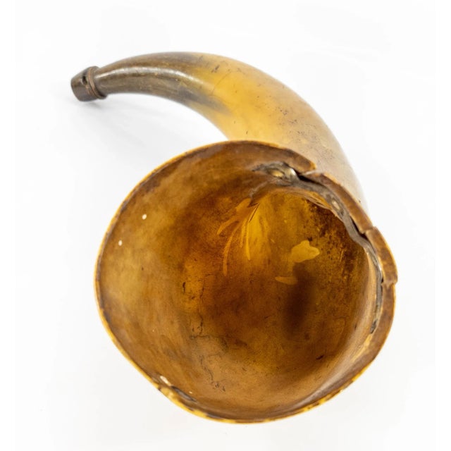 Bone Early 19th Century Carved Scrimshaw English Hunting Powder Horn With Fox For Sale - Image 7 of 10