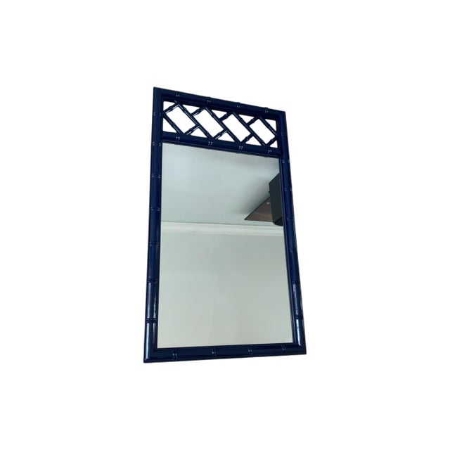 Late 20th Century Vintage Faux Bamboo Navy Blue Chinoiserie Chippendale Palm Beach Wall Mirrors Pair For Sale - Image 5 of 9