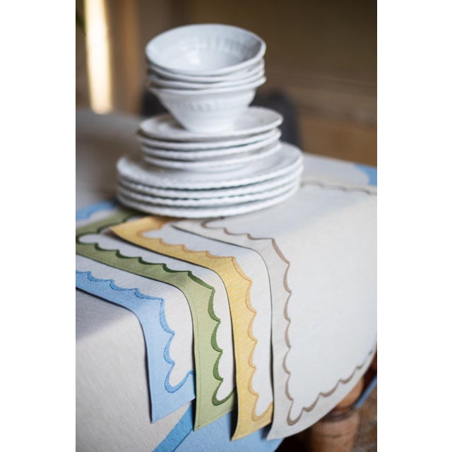 VIETRI VIETRI Tavola Natural Scalloped Placemats - Set of 4 For Sale - Image 4 of 6