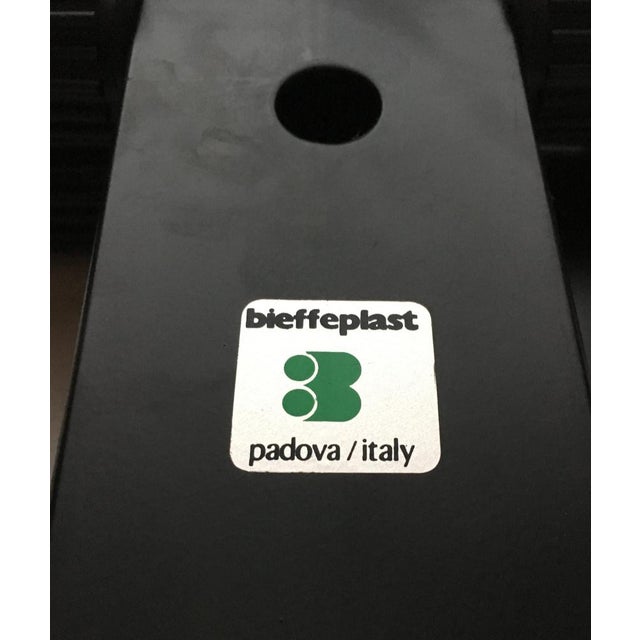 Postmodern Italian Graffiti Shelf by Rodney Kinsman for Bieffeplast, 1980s For Sale - Image 13 of 18