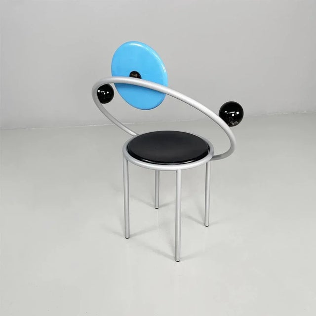 1980s Italian Modern First Chair in Metal and Wood by Michele De Lucchi, 1983 For Sale - Image 5 of 18