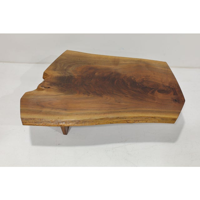 Mira Nakashima Mira Nakashima Conoid Slab Cocktail Table in Black Walnut and Rosewood, Signed For Sale - Image 4 of 14