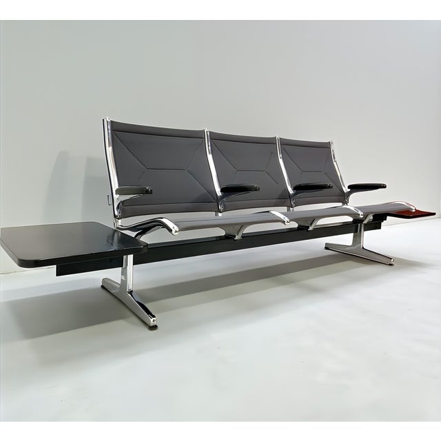 Iconic Mid-Century Design Classic Tandem Sling Bench by Charles & Ray Eames for Herman Miller (USA). The Tandem Sling...
