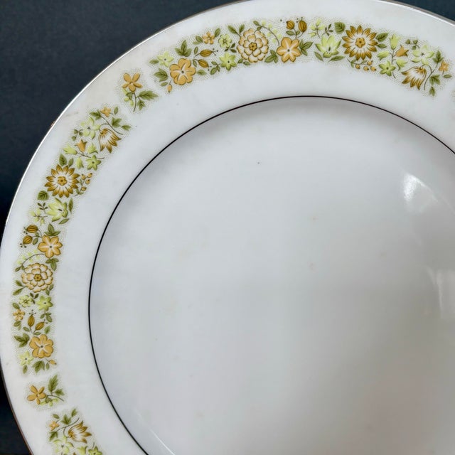 Mid-Century Modern Vintage Towne House "Spring" 3094 Dinner Plate • Yellow Floral Band & Silver Trim • 10 3/8” For Sale - Image 3 of 8