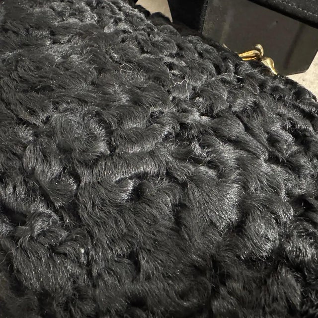 An Elegant 1950s Italian Evening Bag For Sale - Image 13 of 13