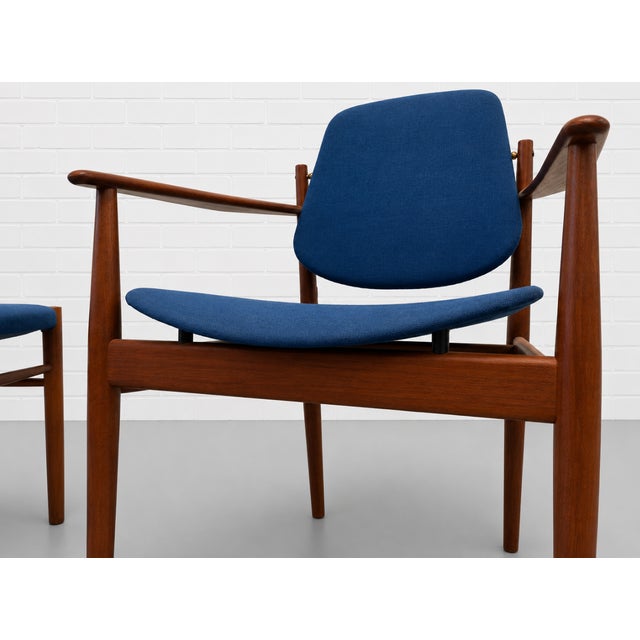 Mid Century Modern Danish Teak Model 203 Armchair + Ottoman by Arne Vodder for France & Daverkosen, C. 1960's For Sale - Image 9 of 17