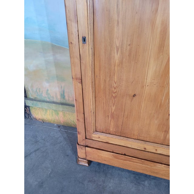 Wood Louis Philippe Bonnetière in Fir For Sale - Image 7 of 13