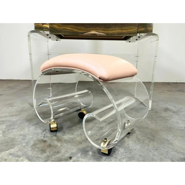 1970s Lucite Vanity, Mirror & Scroll Ottoman Bench by Hill Manufacturing 1970s For Sale - Image 5 of 14