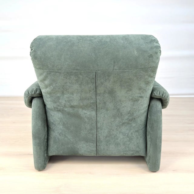 Vico Magistretti Style Sculptural Italian Modern Lounge Chair and Ottoman For Sale - Image 9 of 12