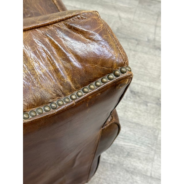 Beautiful pair of leather recliners in good condition