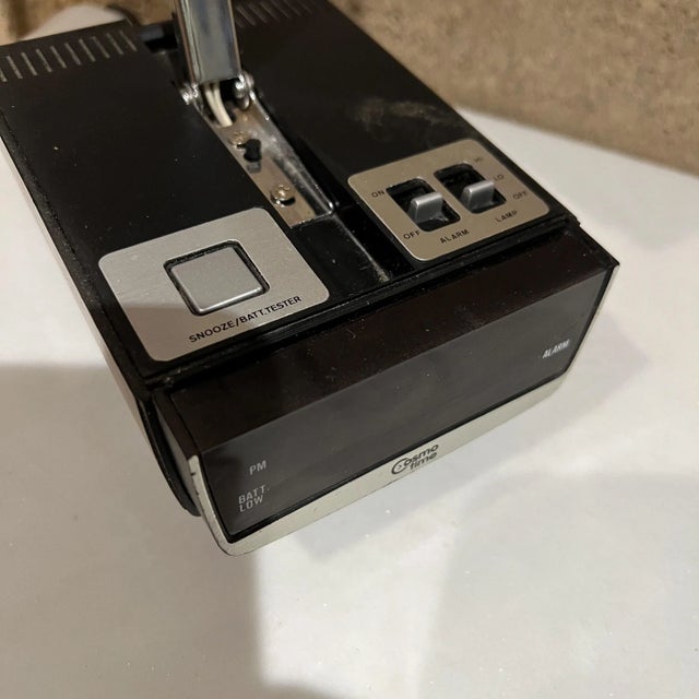 Brown 1970s Cosmo Time Folding Portable High Intensity Desk Lamp & Digital Alarm Clock For Sale - Image 8 of 11