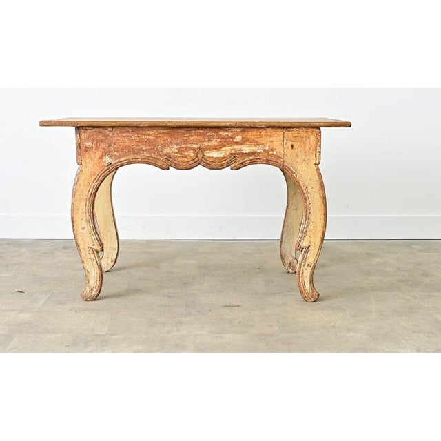 A fabulous Norwegian table from the late 18th century, that integrates a Scandinavian interpretation of Italian Baroque...