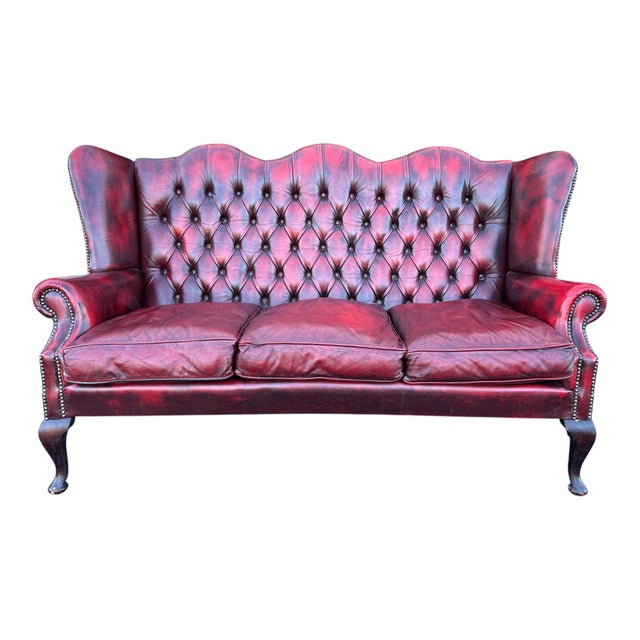 Maroon English High-Back Chesterfield Sofa with Queen Anne Legs in Burgundy Leather, 1980s For Sale - Image 8 of 8
