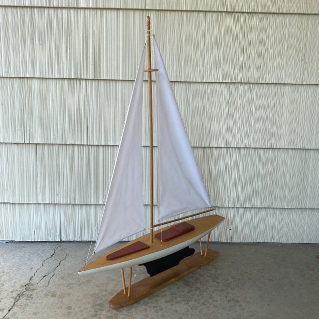 Mid-Century Modern Large Vintage Mid-Century Modern Racing Sloop Model For Sale - Image 3 of 13
