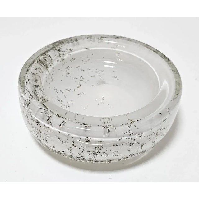 Mid-Century Modern Murano Glass Ashtray in White Bubble Glass, Italy, 1970s For Sale - Image 6 of 8