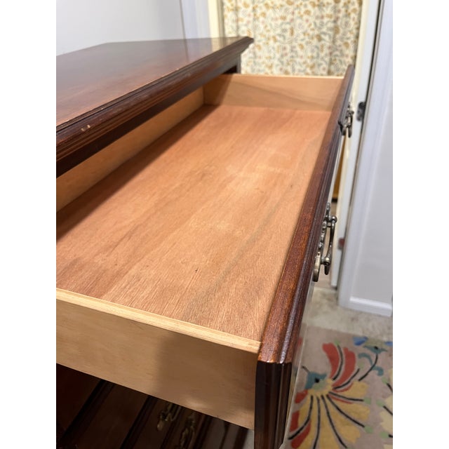 Brown Bernhardt Vintage Mahagany Chest of Drawers For Sale - Image 8 of 13