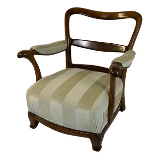 Vintage Reading Chair in the style of Paolo Buffa, 1950s For Sale