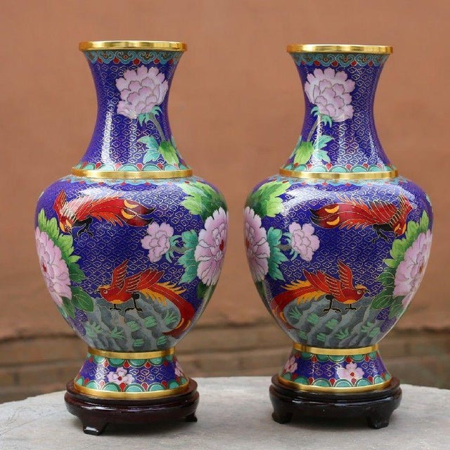 Asian Pair of Large Vintage Cloisonné Enamel Vases – Sapphire Blue Ground, Phoenix & Peony Motif For Sale - Image 3 of 12
