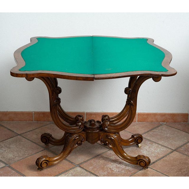 Antique Victorian Game Table in Burl Walnut, England, 19th Century For Sale - Image 5 of 6