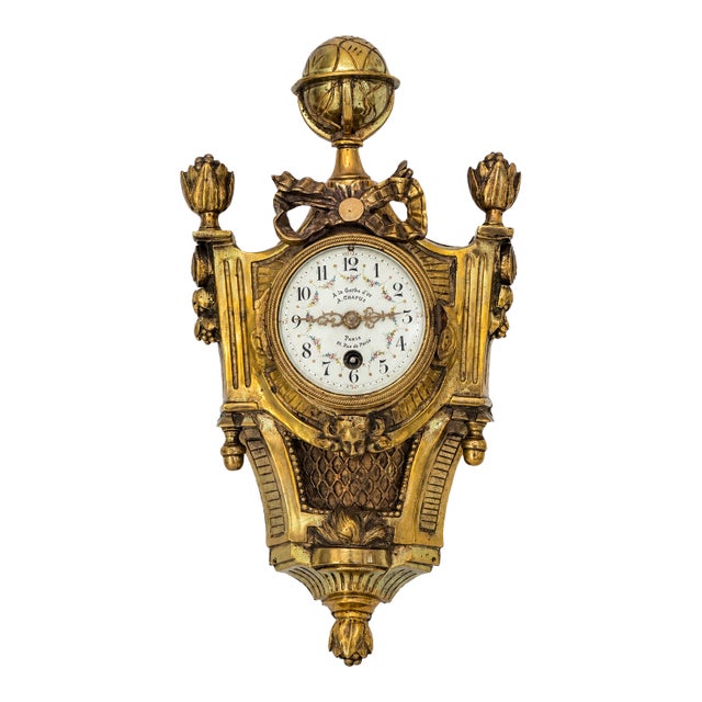 Chapus, À La Gerbe D'Or. Paris. Circa 1880 - Gilt Bronze Cartel Clock For Sale