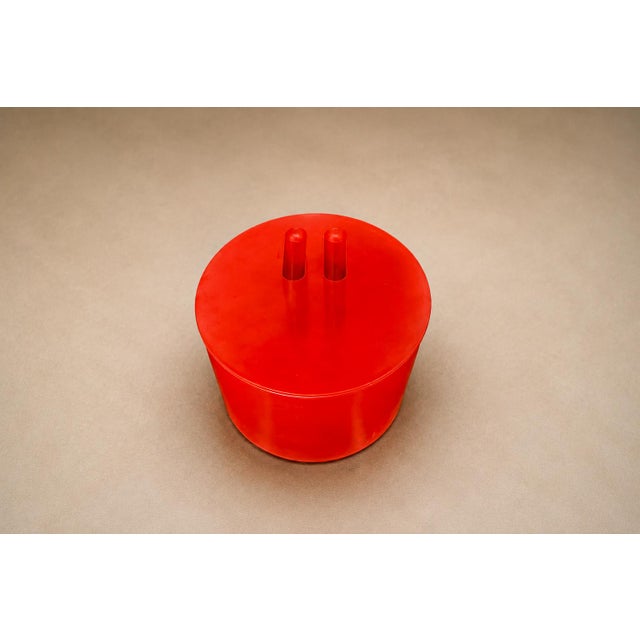 Mid-Century Modern 1970s Jorge Zalszupin, Paulo Jorge Pedreira and Oswaldo Mellone “Eva” Ice Bucket in Red Plastic, Brazil For Sale - Image 3 of 18