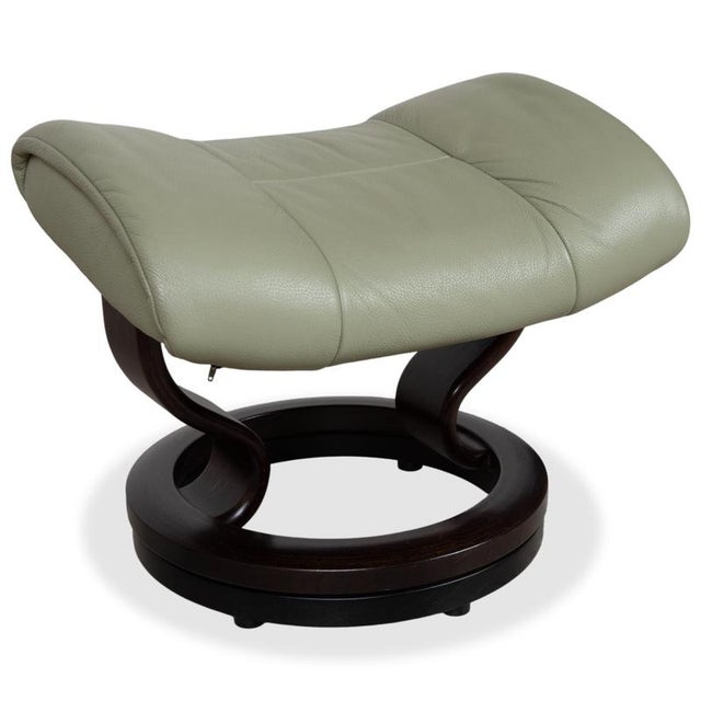 Mayfair Leather Armchairs in Green Sage with Ottoman and Reclining Function from Stressless, Set of 4 For Sale - Image 4 of 18