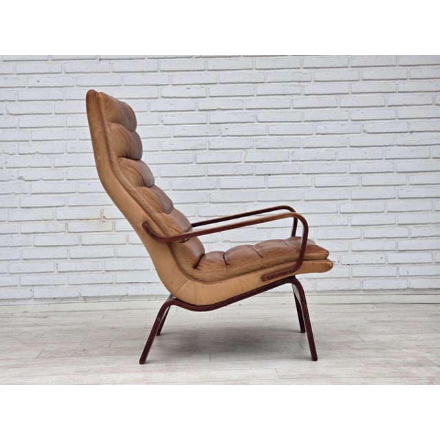 Scandinavian Highback Lounge Chair in Leather and Bentwood, 1970s For Sale - Image 9 of 18