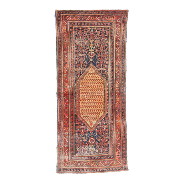 Late 19th Century Persian Malayer Rug Runner, 04'02 X 09'08 For Sale