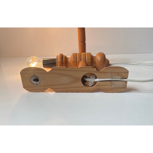 Nordic Wall Sconces in Oregon Pine, 1980s, Set of 2 For Sale - Image 6 of 8