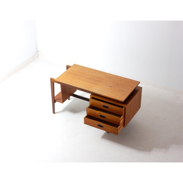 Wood Mid-Century Writing Desk, 1960s For Sale - Image 7 of 17