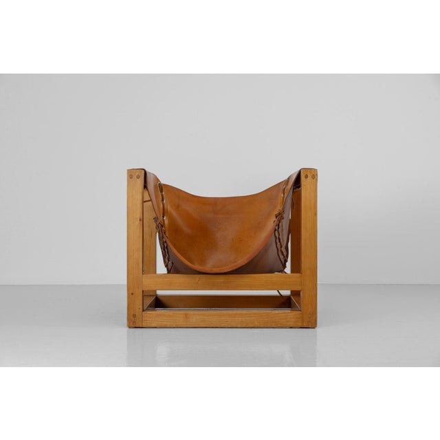 Designed by Heinz Witthoeft for Witthoeft Stuttgart in 1959, this modernist Tail 4 armchair, showcases careful...