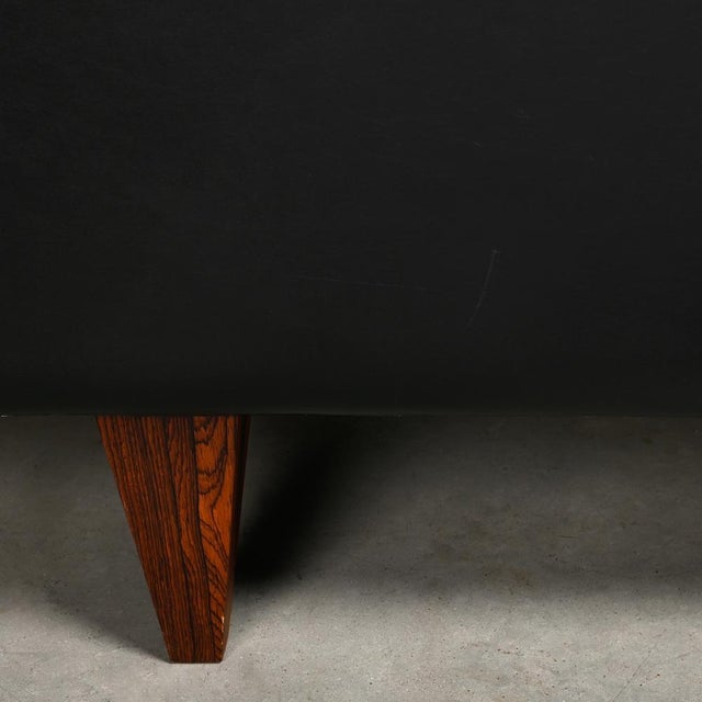 Model V11 3-Seater Sofa in Black Leather by Illum Wikkelsø, Denmark, 1960s For Sale - Image 16 of 18