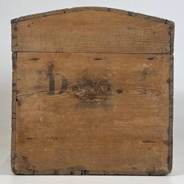 19th Century English Rustic Pine Dome-Top Storage Trunk For Sale - Image 9 of 12