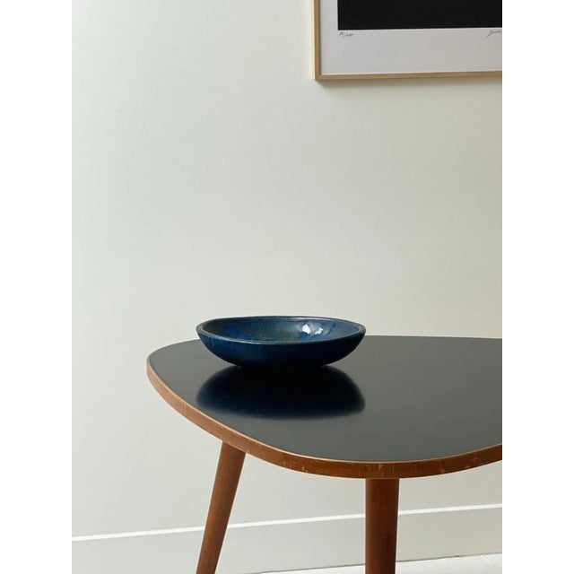 Tripod Coffee Table in the Style of Max Bill, 1950s For Sale - Image 4 of 5