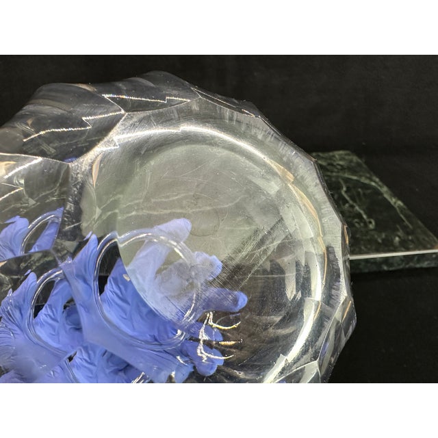Transparent Late 20th Century Crystal Vase, Ruffled Rim With Spiral Swirl Cut Pattern For Sale - Image 8 of 11