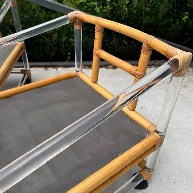 Late 20th Century Vintage Lucite and Rattan Dining Set of 4 by Four Season Rattan For Sale - Image 5 of 9