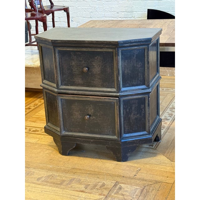 Traditional Bennett to the Trade Old World Style Dresser For Sale - Image 3 of 12