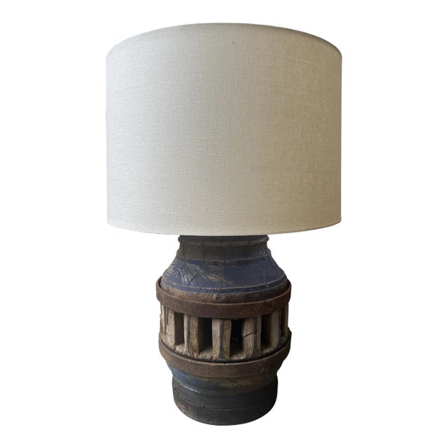 Vintage Wagon Wheel Table Lamp For Sale