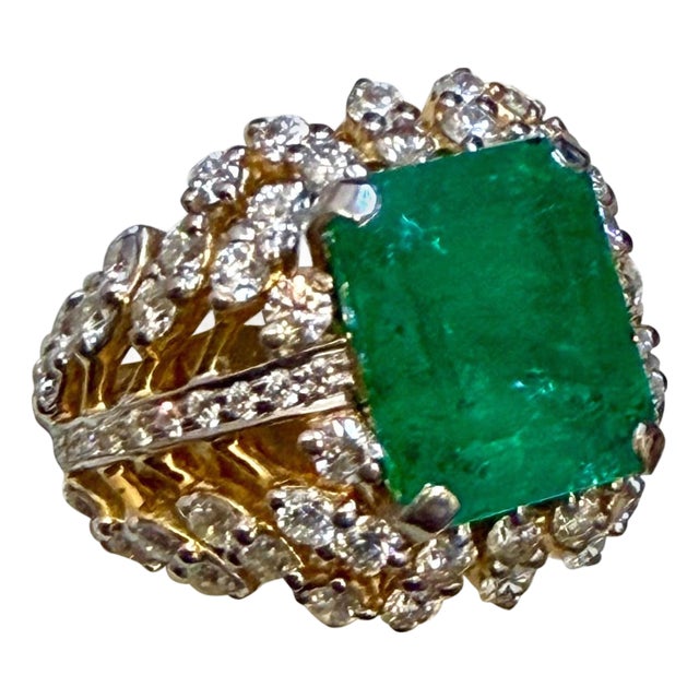 Natural 4.2 Ct Emerald Cut Emerald & Diamond Ring 18 Karat Yellow Gold For Sale