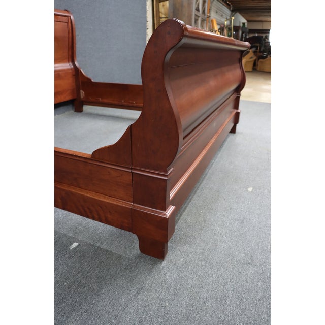 Martin’s Furniture Solid Cherry King Sleigh Bed For Sale - Image 4 of 11