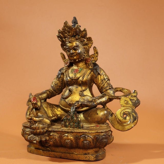 Traditional Late 19th Century Gilt Bronze Yellow Jambhala Statue, Buddhist Wealth Deity, 1.69kg For Sale - Image 3 of 9