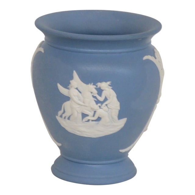 Wedgwood Small Blue Jasperware Vase Neoclassical Motif Winged Horse Cherub 4739b For Sale
