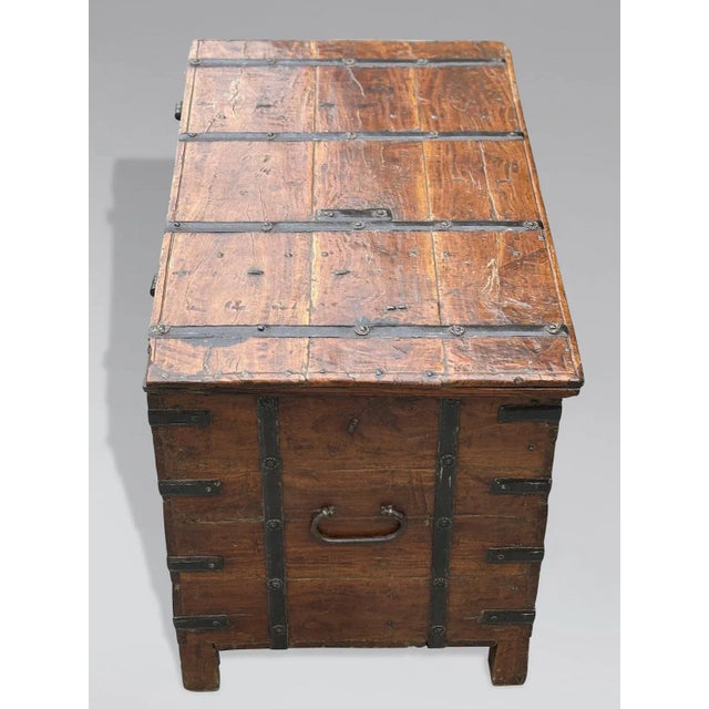 Brown 19th Century Anglo-Indian Trunk, 1880 For Sale - Image 8 of 11