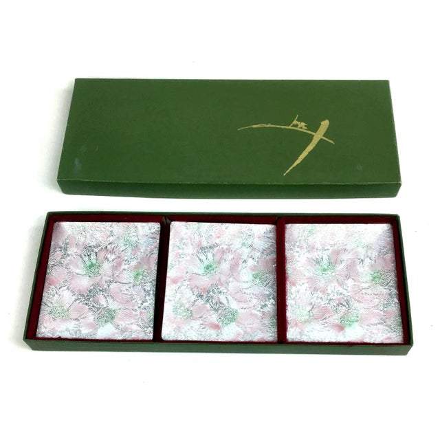 Elegant Set Of 4 Japanese Tutanka Trinket, Sushi, Or Condiment Trays. Mint With Maker'S Original Red And Gold Labels ----...