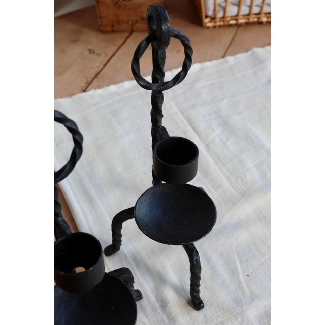 Vintage Black Metal Candlesticks in Twisted Wrought Iron, 1960s, Set of 2 For Sale - Image 6 of 7