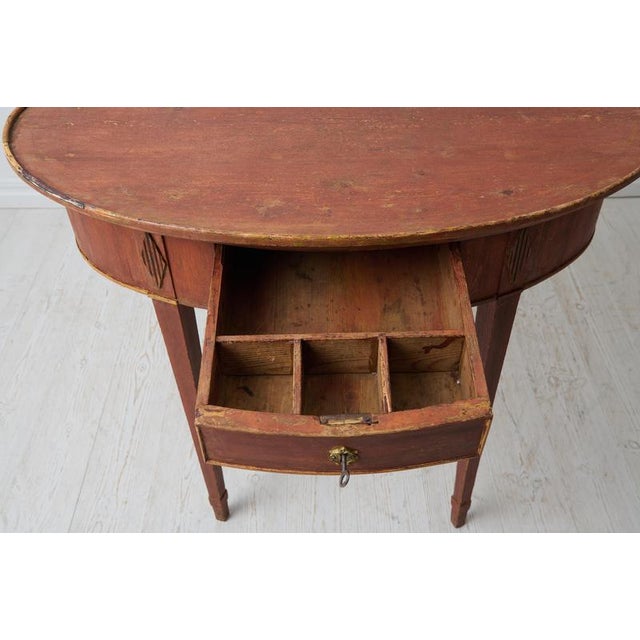 Gustavian Side Table with Oval Table Top For Sale - Image 10 of 11
