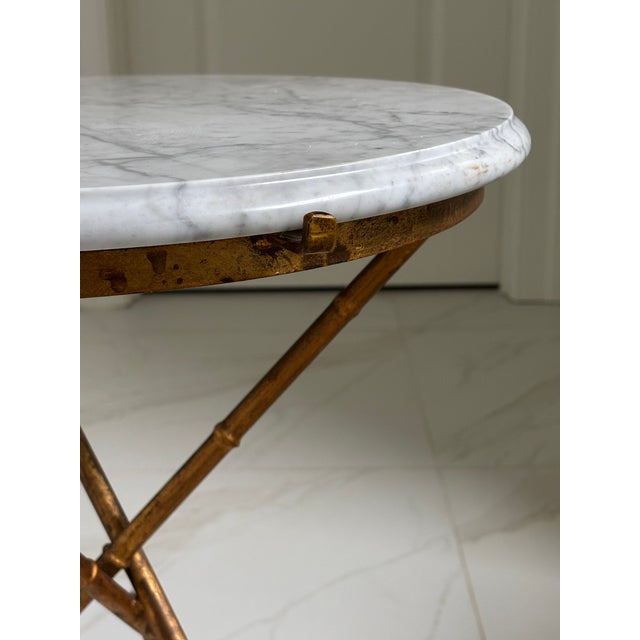Vintage Gilt Faux Bamboo Tripod Base Gueridon Drinks Table / Side Table With Carrara Marble Top For Sale - Image 11 of 18
