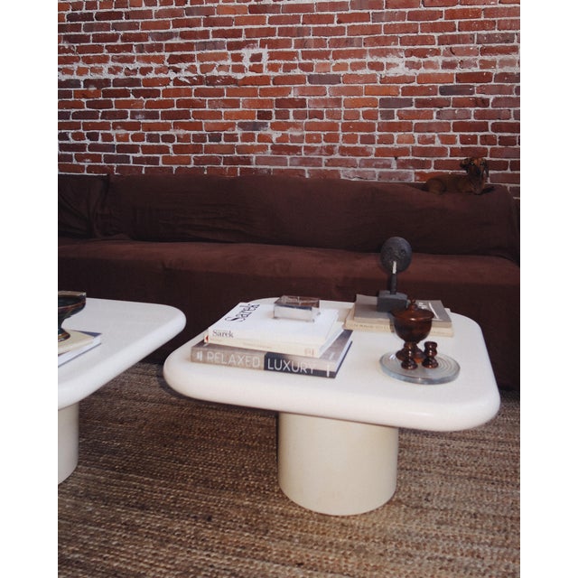 Mid-Century Modern Late 20th Century Post-Modern Plinth Coffee Table in Cream Lacquer For Sale - Image 3 of 9