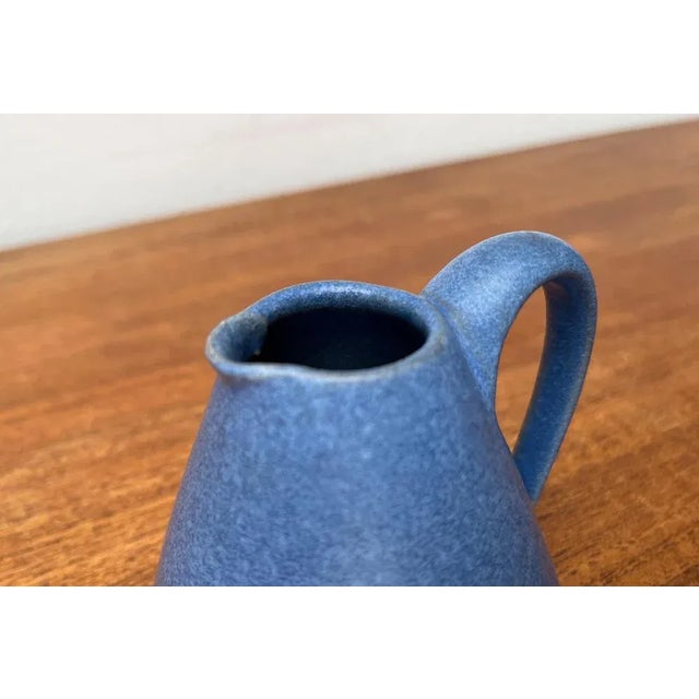 Mid-Century Modern Small Minimalist German Carafe Vase by Hildegard and Peter Delius for Hamelner Kunsttöpferei, 1960s For Sale - Image 3 of 13